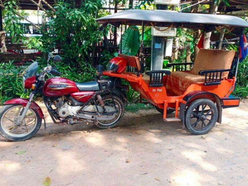 angkor-wat-tour-by-tuk-tuk-with-english-speaking-driver