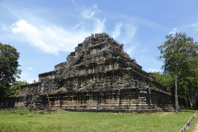 Angkor Wat Tuk Tuk Tour with Private Tour Guided - FAQ
