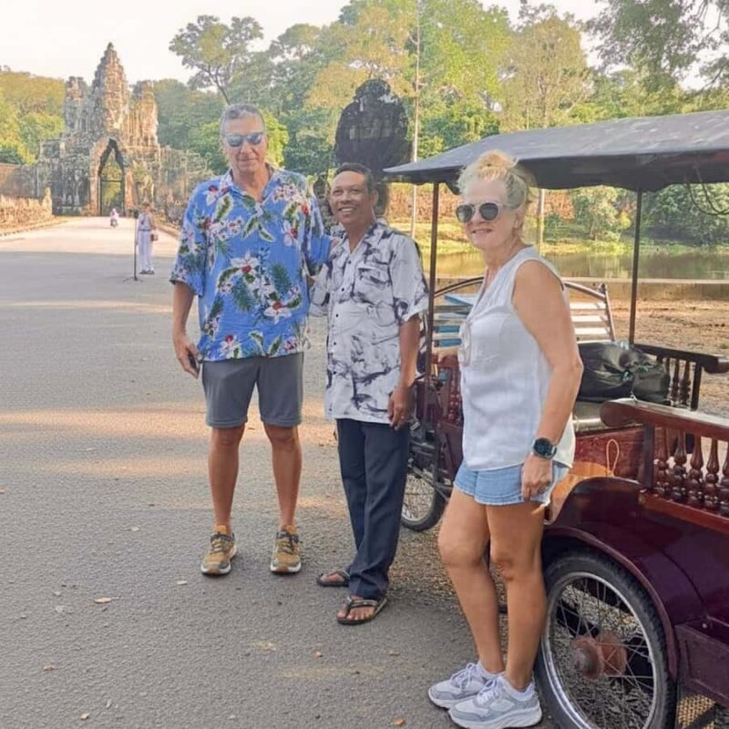 Angkor Wat Tuktuk Tour with Spanish/Italian Speaking Driver - Key Points