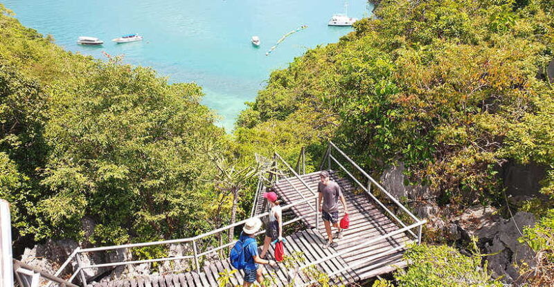 angthong-marine-park-cruise-ship-tours-koh-samui