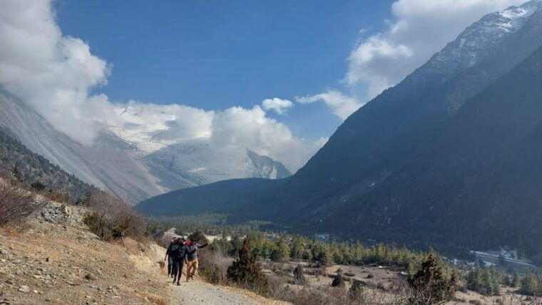 annapurna-circuit-trek-with-tilicho-lake-best-trek-in-nepal