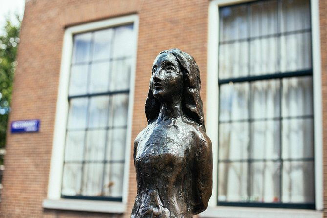 anne-frank-and-jewish-culture-private-walking-tour-in-amsterdam-2