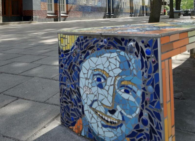 anne-frank-story-private-2-hour-neighborhood-tour