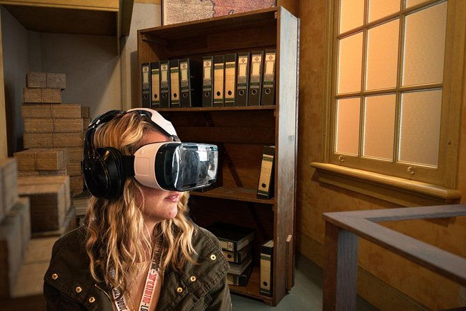 anne-franks-last-walk-and-visit-the-anne-frank-house-in-virtual-reality