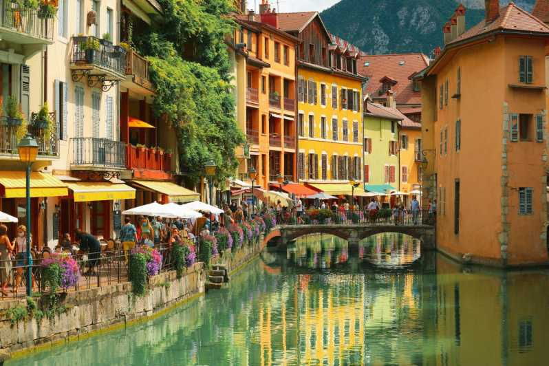 annecy-express-walk-with-a-local-in-60-minutes