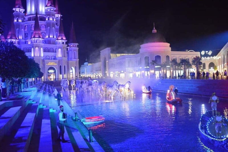 Antalya/Alanya/Side: Land of Legends Show Transfer - What is the Land of Legends Show Transfer?