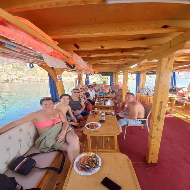 antalya-belek-relax-boat-tour-with-lunch-soft-drinks