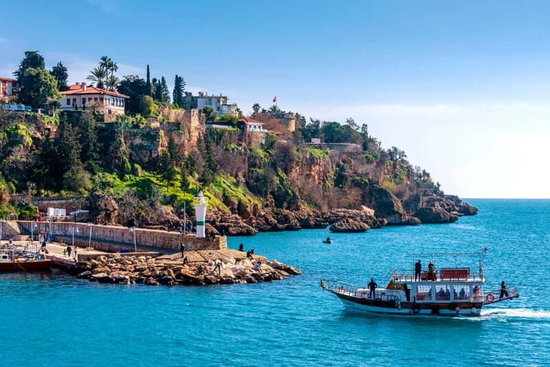 Antalya: Falez Cliffs & Waterfalls Boat Trip with Lunch - The Boat & Crew  