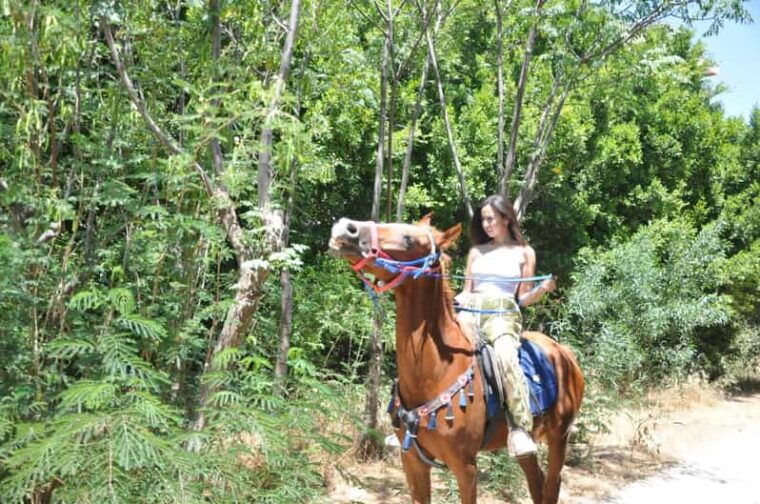 antalya-guided-atv-and-horse-riding-safari-in-lara