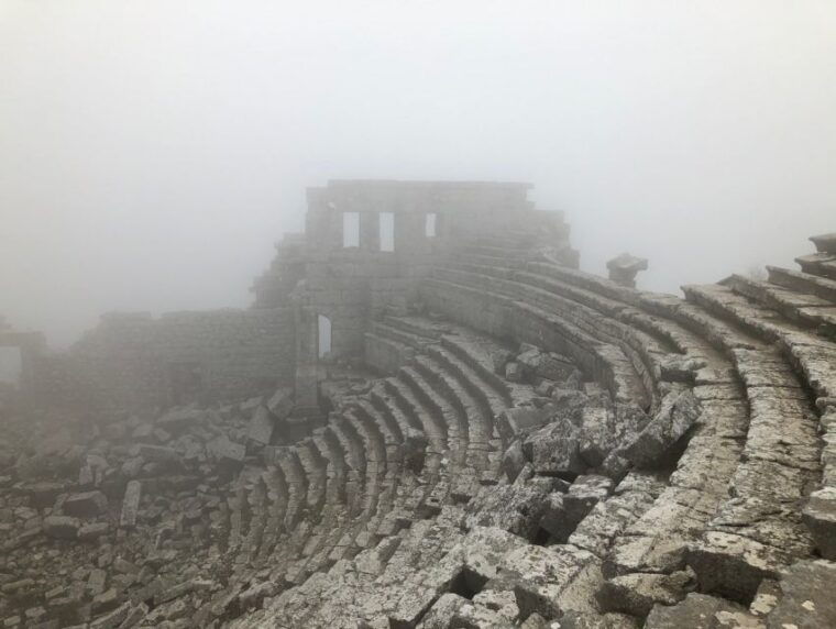 antalya-hiking-in-termessos-ancient-city