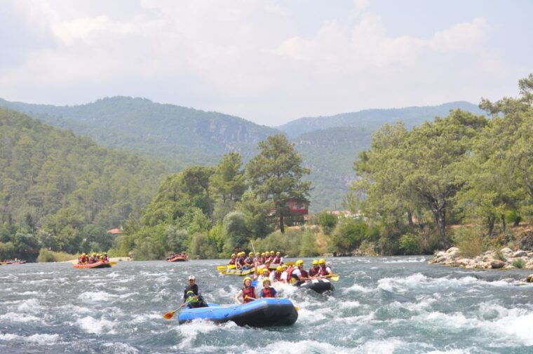 antalya-kemer-koprulu-canyon-whitewater-rafting-with-lunch