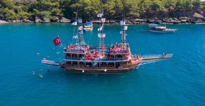 antalya-kemer-pirate-boat-tour-with-foam-party-swimming