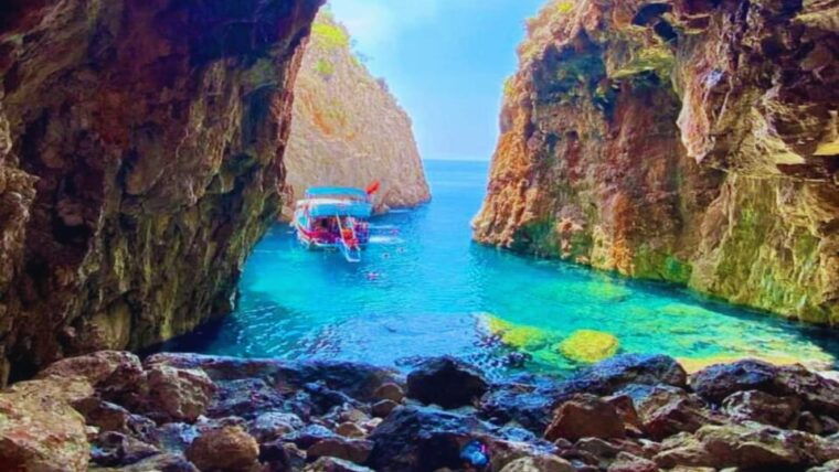 antalya-kemer-porto-genoese-boat-trip-mud-bath-with-lunch