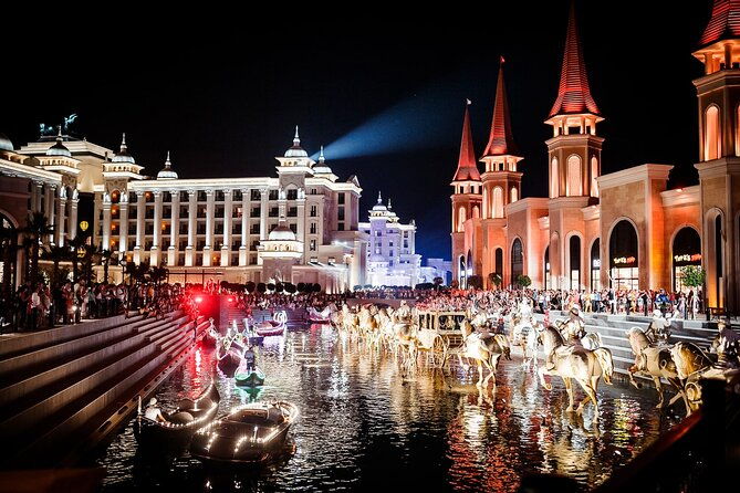 antalya-land-of-legends-night-show-with-boat-parade
