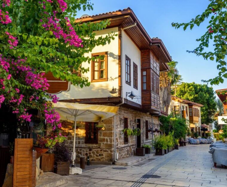 antalya-photo-tour-with-waterfalls-old-city-boat-trip