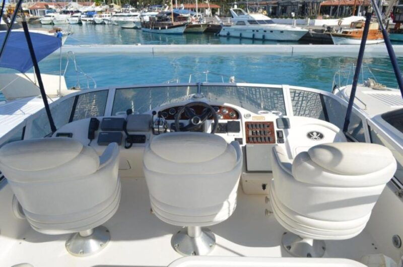 antalya-private-yacht-rental-with-captain-meal-included