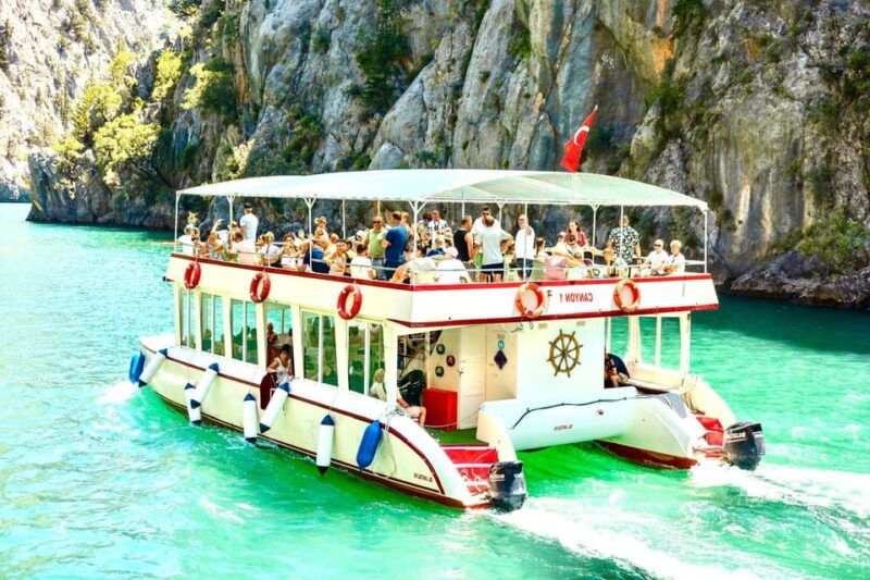 antalya-side-alanya-green-canyon-boat-tour-lunch-softdrink