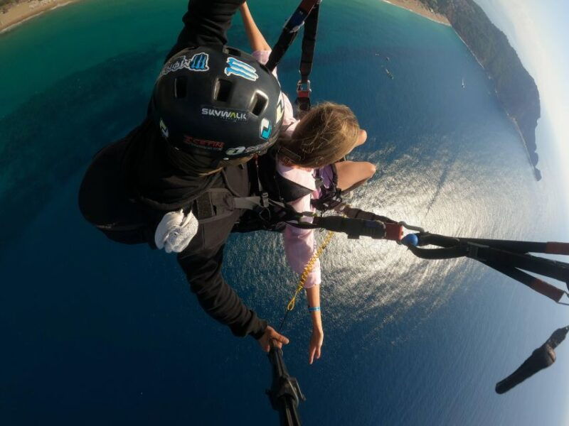 antalya-tandem-paragliding-with-air-conditioned-transfer