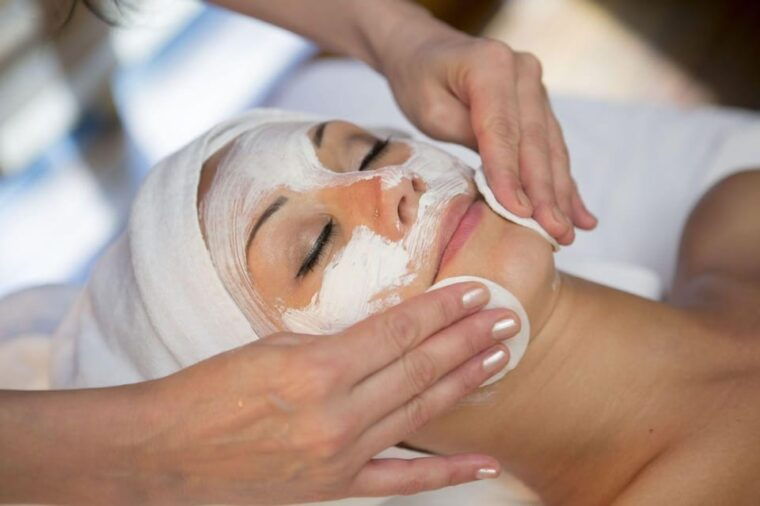 antalya-turkish-bath-with-sauna-scrub-foam-oil-massage