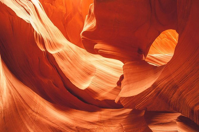 antelope-canyon-and-horseshoe-bend-small-group-tour