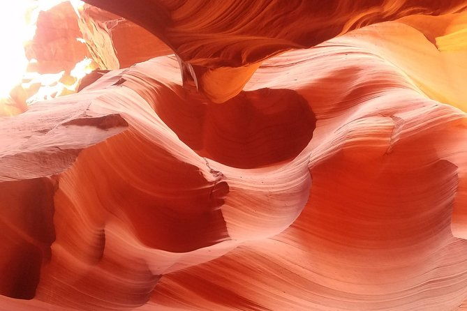 antelope-canyon-horseshoe-bend-and-lake-powell-tour-from-las-vegas