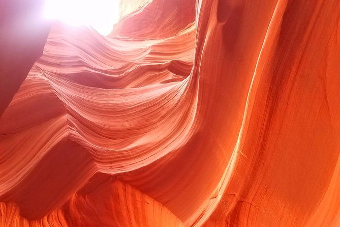 antelope-canyon-horseshoe-bend-and-lake-powell-tour-from-las-vegas