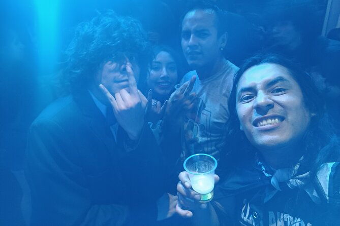 anti-pub-crawl-80s-underground-nightlife-experience