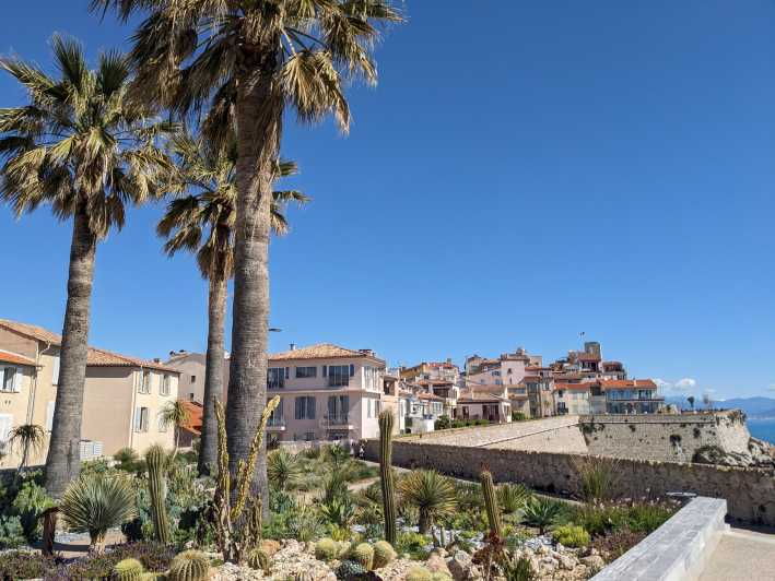 antibes-2-hour-walking-tour-in-the-old-town