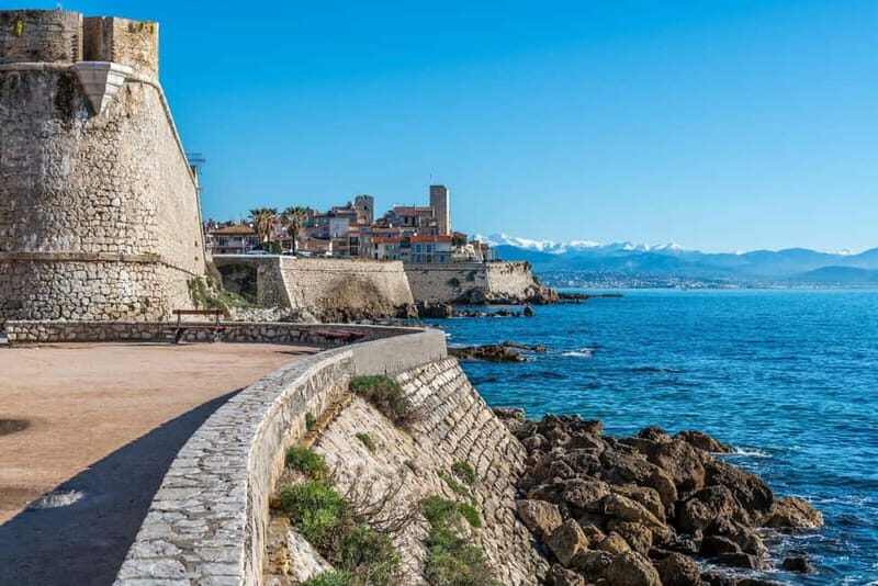 Antibes-Cannes-ST Paul - Key Points