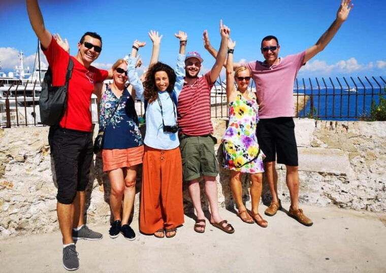 Antibes Walking Tour + little tasting and souvenir - FAQs