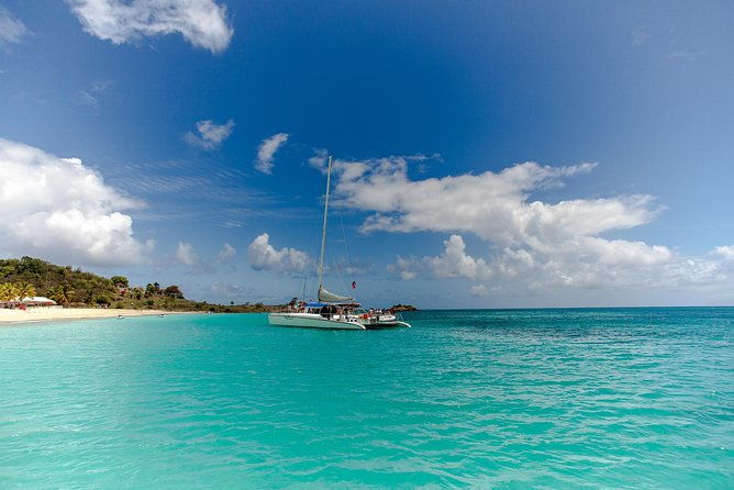 antigua-seafood-lunch-cruise-from-st-johns