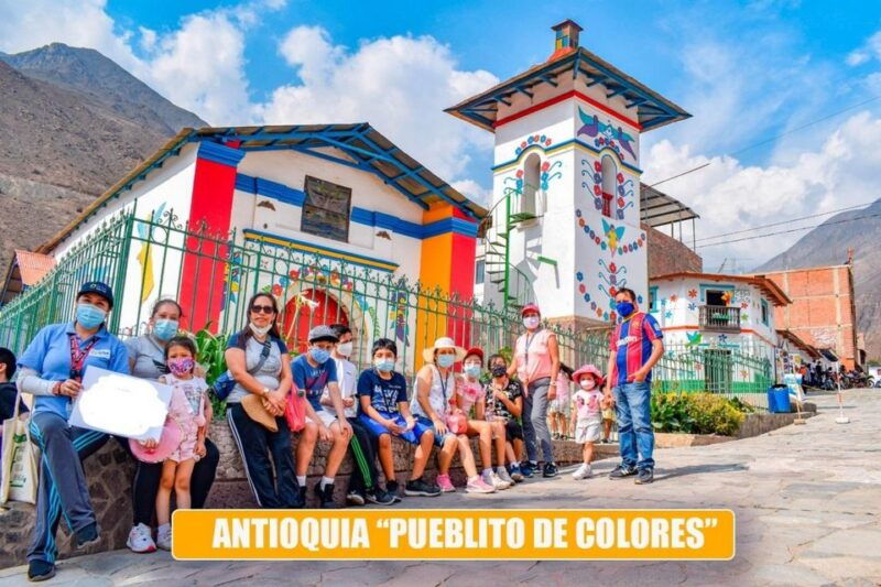 antioquia-colorful-village-experience