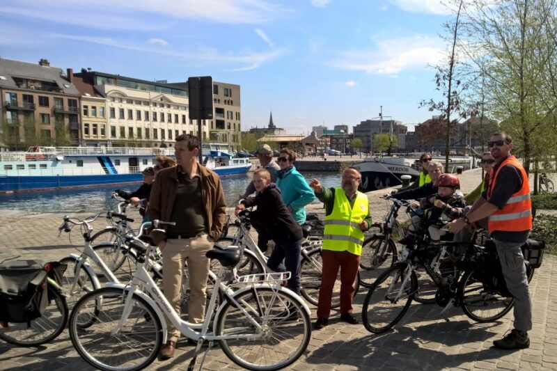 antwerp-city-highlights-guided-bike-tour