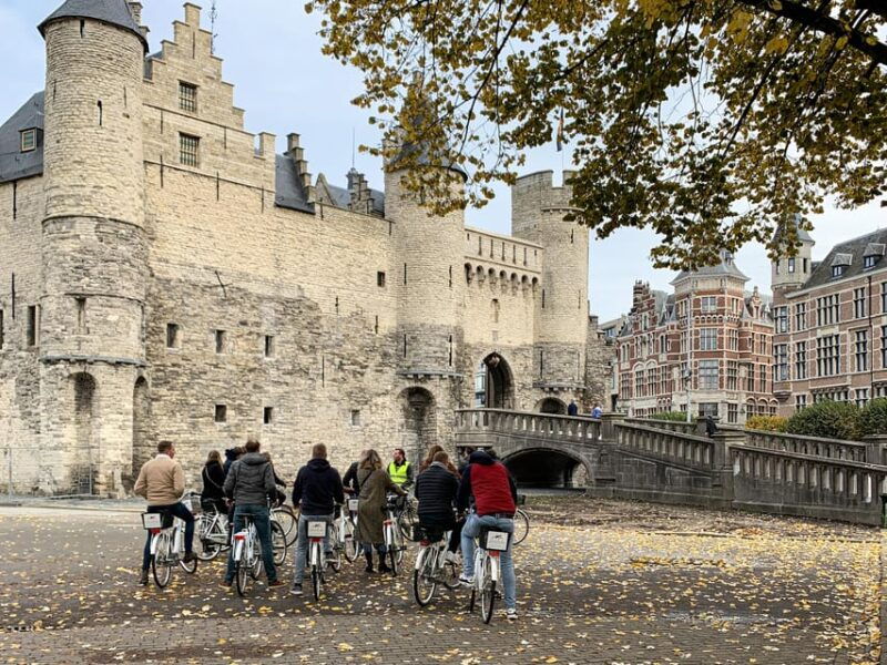 antwerp-city-highlights-guided-bike-tour