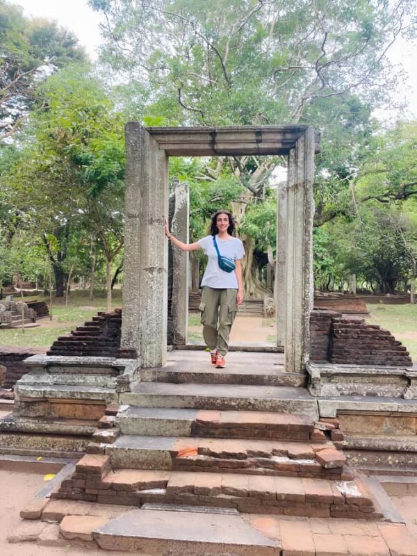 Anuradhapura: Guided Pvt Bike Tour with Lunch & Entry Ticket - Anuradhapura: A Step Back in Time on Two Wheels