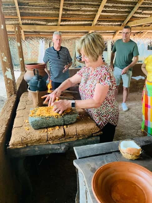 Anuradhapura: Traditional Fresh Coconut Roti Cooking Class - FAQ