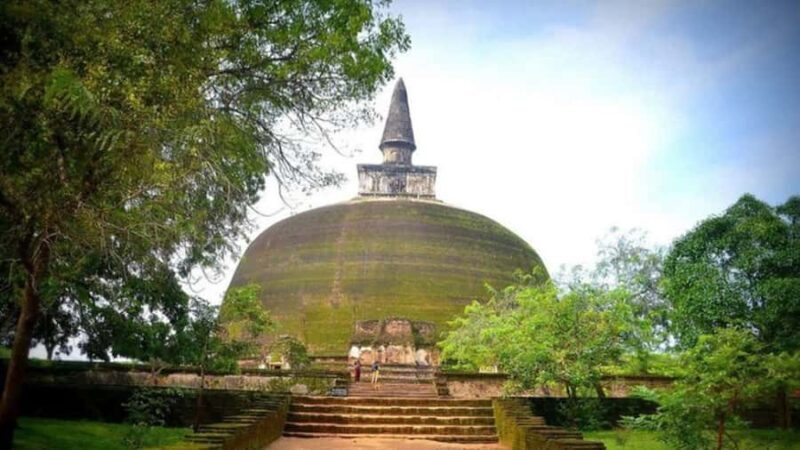Anuradhapura: Tuk Tuk Tour with Temples & Hidden Stories - Authentic Insights from Reviewers