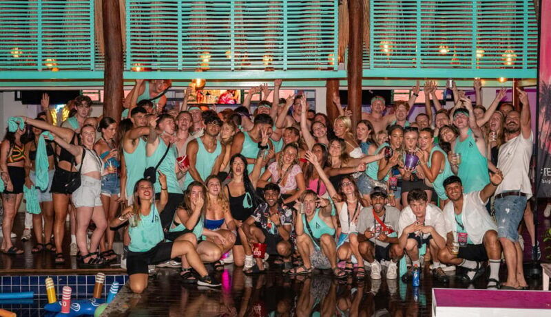 ao-nang-guided-bar-crawl-with-shots-and-a-t-shirt