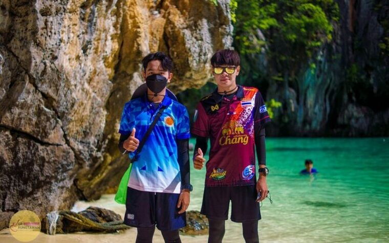 ao-nang-hong-islands-tour-by-speedboat-or-longtail-boat