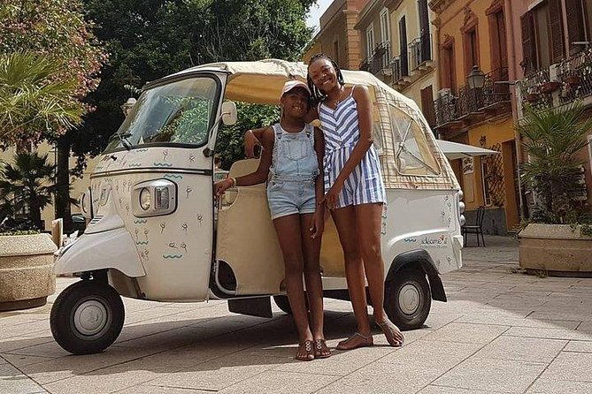 apelisetta-tuk-tuk-1-tour-of-cagliari