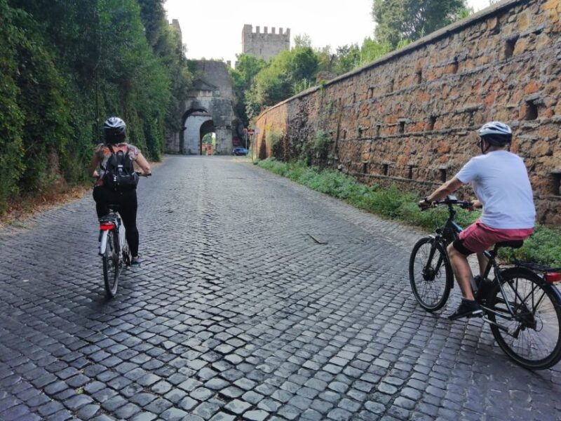 appia-antica-and-romes-underground-labyrinth-by-ebike