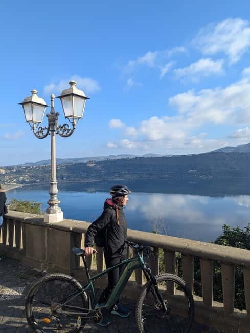 Appia Antica Ebike Tour > Castel Gandolfo & Lake (Top Landscape) - Key Points