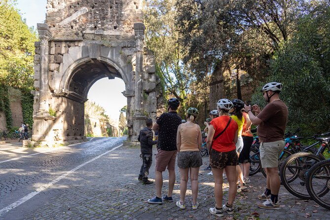 appian-way-and-aqueducts-biking-guided-tour