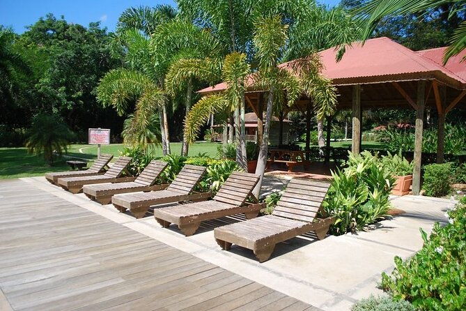 appleton-estate-admission-rum-tastings-with-ys-falls-ziplining