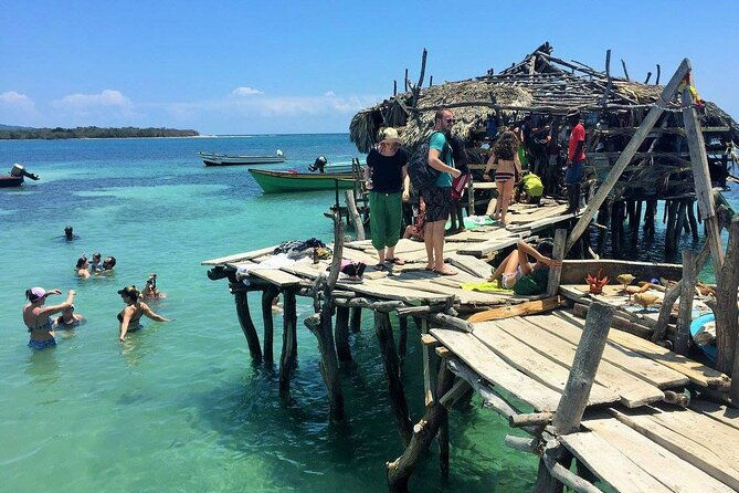 appleton-rum-tour-and-floyds-pelican-bar-from-montego-bay-hotels-and-villas