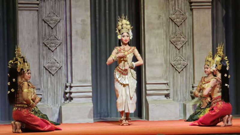 apsara-theater-performance-include-dinner-hotel-pick-up