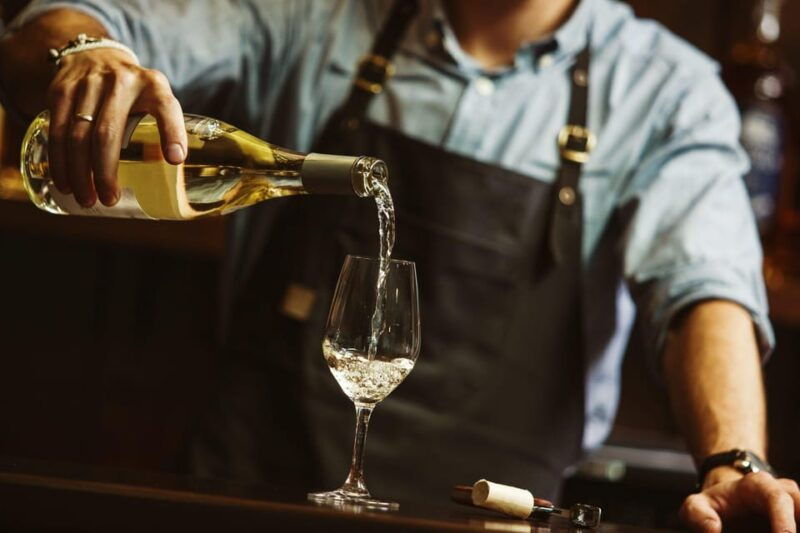 apulia-guided-vineyard-tour-with-wine-tasting