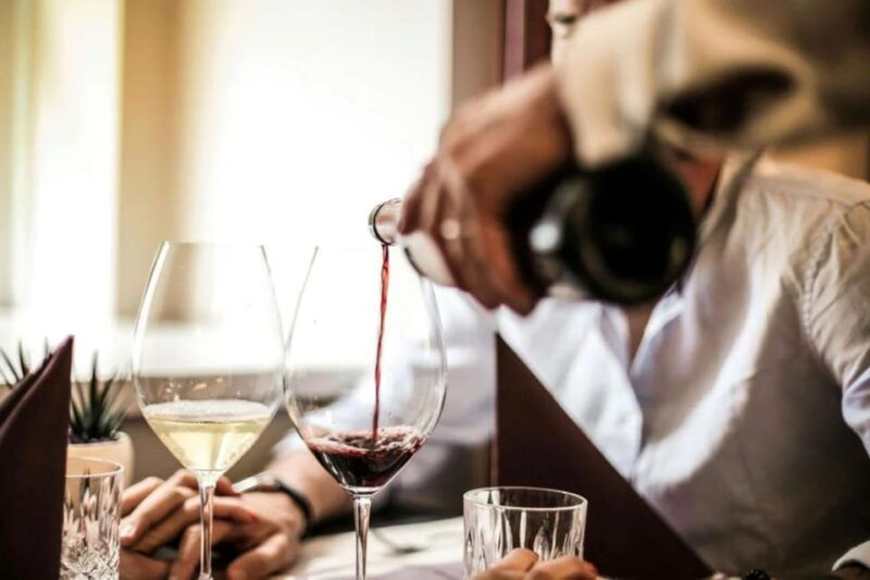 apulia-guided-vineyard-tour-with-wine-tasting