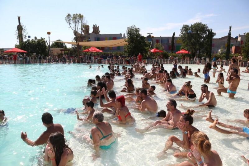 aqua-world-enjoy-a-summer-of-fun-in-the-water-park-in-rome