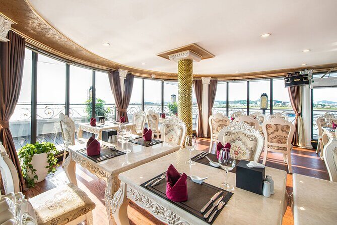 Aquamarine Cruise Luxury Halong Bay 2 Days 1 Night - First Impressions and Booking